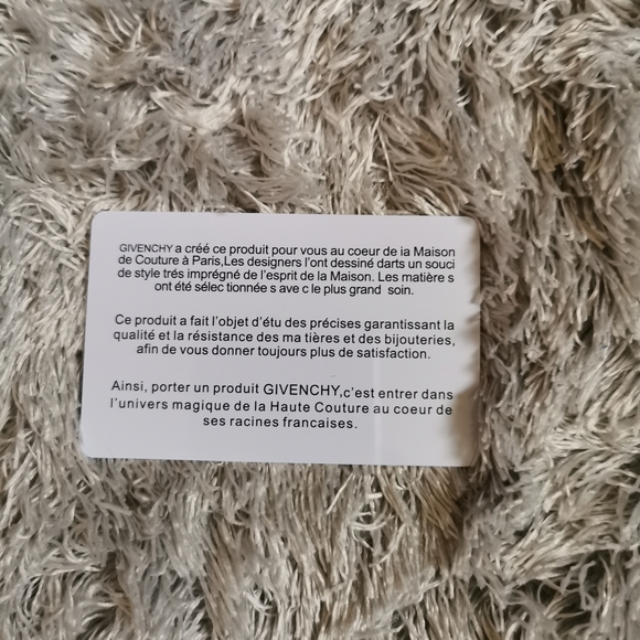 SOLD 💥Givenchy Men's Slides💥 - Picture 6 of 9